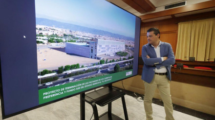 José María Bellido, ante el proyecto de cerramiento del estadio