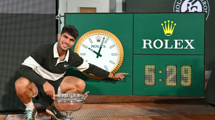 Carlos Alcaraz tras ganar Roland Garros el pasado domingo