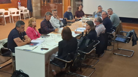 Participantes en la jornada para abordar la eólica marina