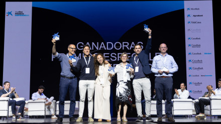 Ganadores de la fase nacional de los Premios EmprendeXXI