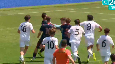Pelea entre los jugadores del Real Madrid y el Celta en un campeonato de Cadetes