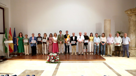 Durante el encuentro, han recibido una distinción usuarios que han donado en 100, 75, 60 y 50 ocasiones a lo largo de su vida