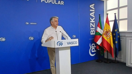 Javier de Andrés, presidente del PP vasco
