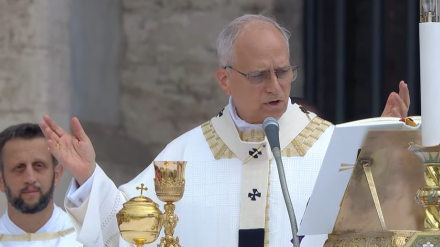El Papa León XIV durante la celebración de la misa del Corpus Christi, San Juan de Letrán