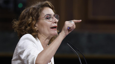 La vicepresidenta primera del Gobierno y ministra de Hacienda y Función Pública, María Jesús Montero