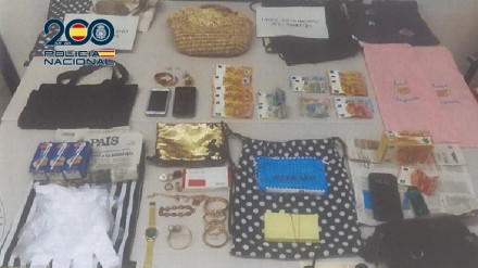 Tres detenidos en Estepona dedicados al timo de la estampita