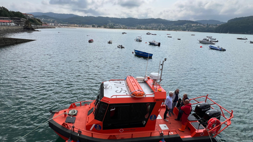 Embarcación de Cruz Roja  LS Percebiño
