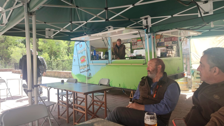 La furgoneta/caravana que ha dado servicio a los vecinos de Villarroya (La Rioja)