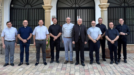 El Obispo de Jaén y su Consejo Episcopal se reúnen en La Yedra para organizar el curso pastoral 2025-2026