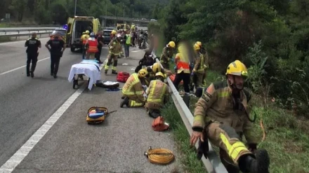 Los Bombers de Barcelona, trabajando con el suceso