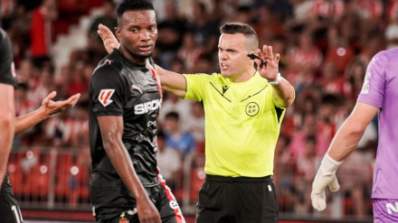Polémica en el Almería - Sporting