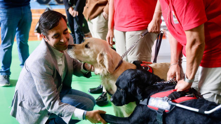 Rey Varela en la exhibición de perros de la ONCE de Ferrol