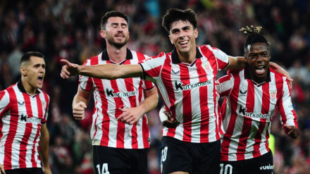 Alejandro Rego celebra el gol en el Athletic-Mallorca