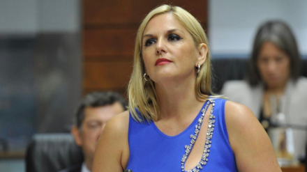 Elena Manzano es la consejera de Hacienda y Administración Pública