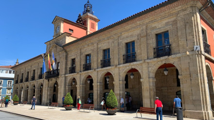 Una imagen del Ayuntamiento de Avilés