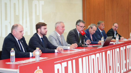 Junta general de accionistas del Real Murcia