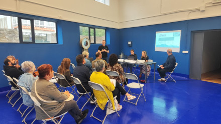 La presentación se celebró en la cofradía de Pontedeume
