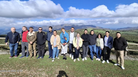 Chefs y compradores internacionales vistan las Benia de Onís