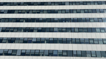 Fachada del Hospital Universitario Central de Asturias (HUCA)