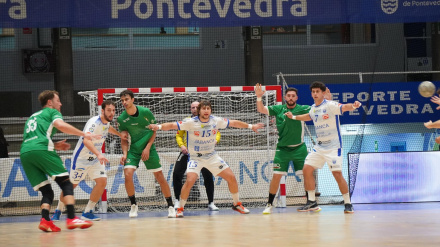 Imagen del duelo entre el Cisne y Anaitasuna