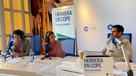Marta Puyol, Subdirectora general y directora científica de la Fundación Científica de la Asociación Española Contra el Cáncer y Ester Uriol, Directora Comunicación de El Corte Inglés