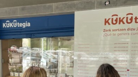 Kuku escaparate