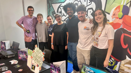 El equipo Team Kaulu con su profesora Luz Castro