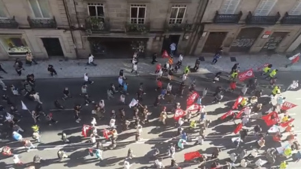 Movilización por la calle Progreso en el centro de la ciudad de Ourense