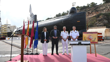 Cesión del submarino Tonina