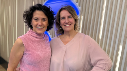 Ester Uriol y Cristina López Schlichting