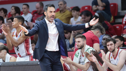 El entrenador del Casademont, Jesús Ramírez