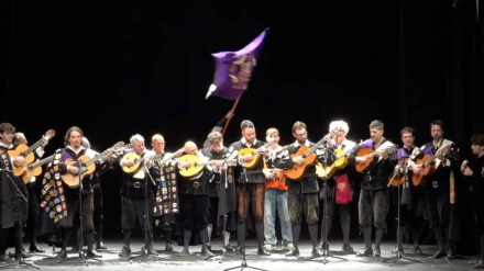 La Tuna de Arquitectura Técnica de la ETSIE de la Universidad de Granada