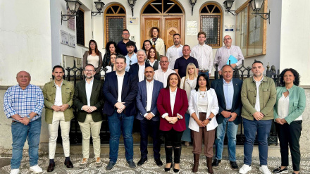 Alcaldes socialistas anuncian recogida de firmas para exigir la ampliación del metro hacia la cornisa Sur