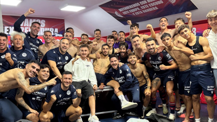 El Extremadura celebra el triunfo ante el Xerez Deportivo CF