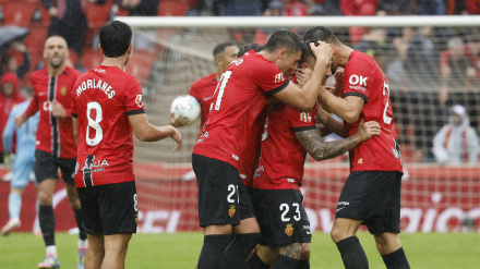 Maffeo celebra su gol, en el Mallorca - Levante