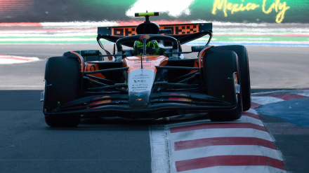 Lando Norris corre con su McLaren en el Gran Premio de México de Fórmula 1
