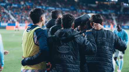 Los jugadores del Celta celebran el decisivo gol de Pablo Durán