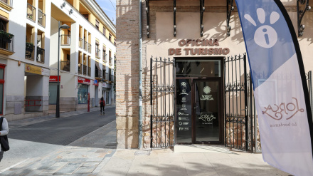 Nueva oficina de turismo en la planta baja del Palacio de Guevara