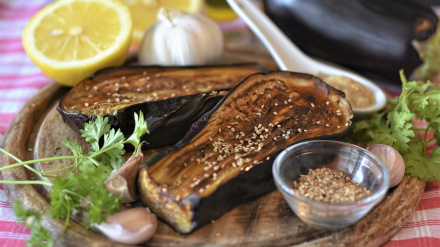 Berenjena asada, base del Baba Ganoush