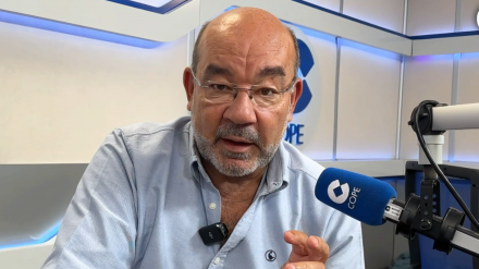 Ángel Expósito analiza la actualidad del día en su videoblog