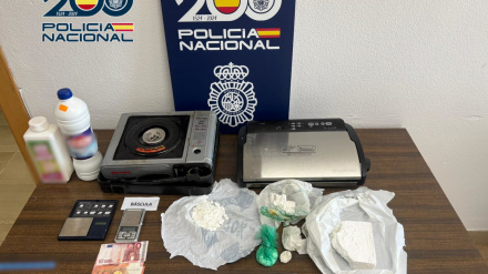 La Policía Nacional desmantela un punto de venta de sustancias estupefacientes e interviene cerca de 700 gramos de cocaína