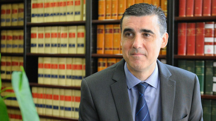 Julio Naveira, abogado