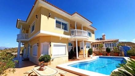 Chalet en venta en Benidorm