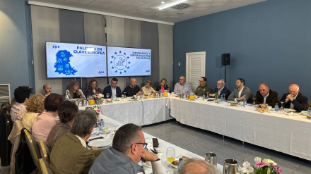 Reunión con empresarios palentinos