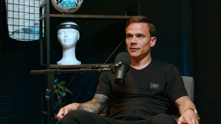 El centrocampista ha concedido una entrevista a Offsiders en la que repasa su carrera.