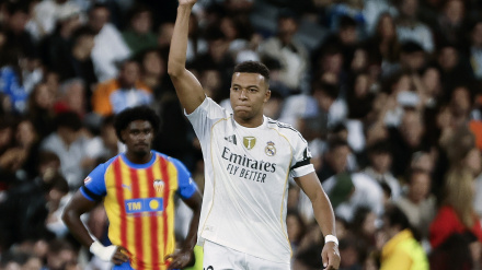 Kylian Mbappé celebra el 1-0 durante el Real Madrid-Valencia