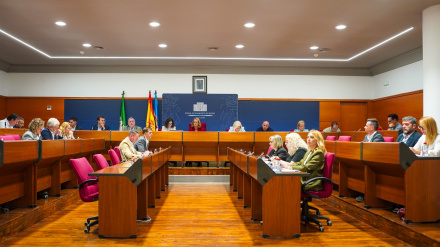 Motril impulsa su futuro con un nuevo barrio, más suelo industrial y una nueva ordenanza cívica