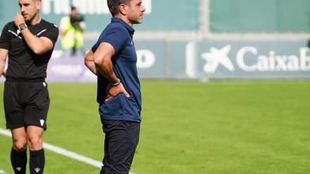 Adrián Colunga, entrenador del Real Murcia
