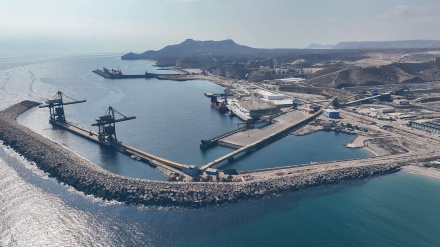 En primer plano las instalaciones afectadas por el mutuo acuerdo entre la APA y Endesa