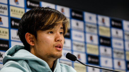 Take Kubo se mostró molesto en rueda de prensa